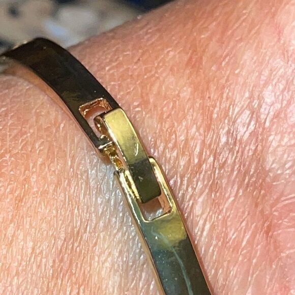 Formal Bracelet and ring gold tone crystal set - Picture 7 of 12